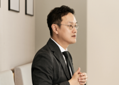 경영공학전공02' 박영호동문...BCG 박영호 “은행과 IT 이종결합, 장밋빛 미래 열어” 이미지